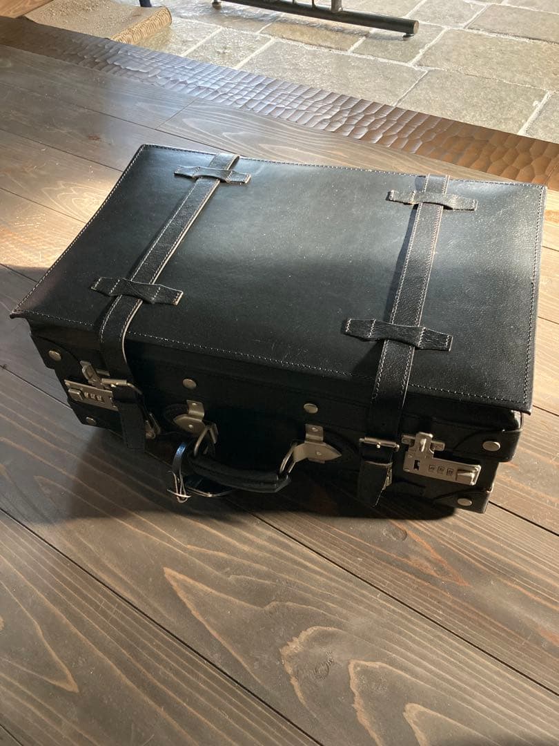 【ブラックニッカ】トランクケース　レザー