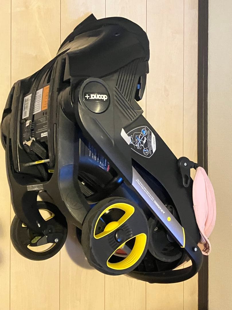 doona チャイルドシート　ベビーカー ISOFIX