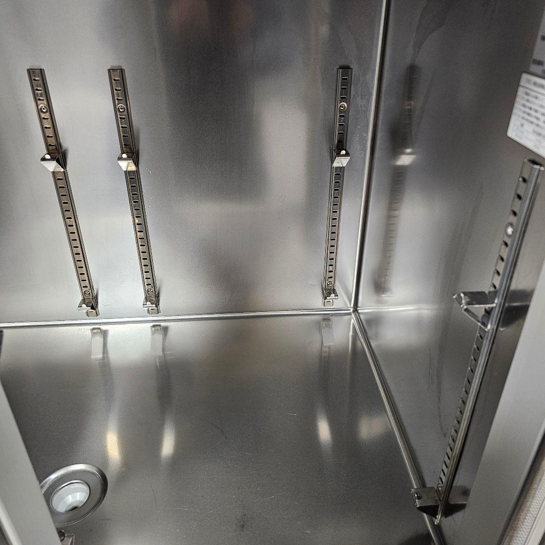 テーブル形冷凍庫 237L 4061SS-EC