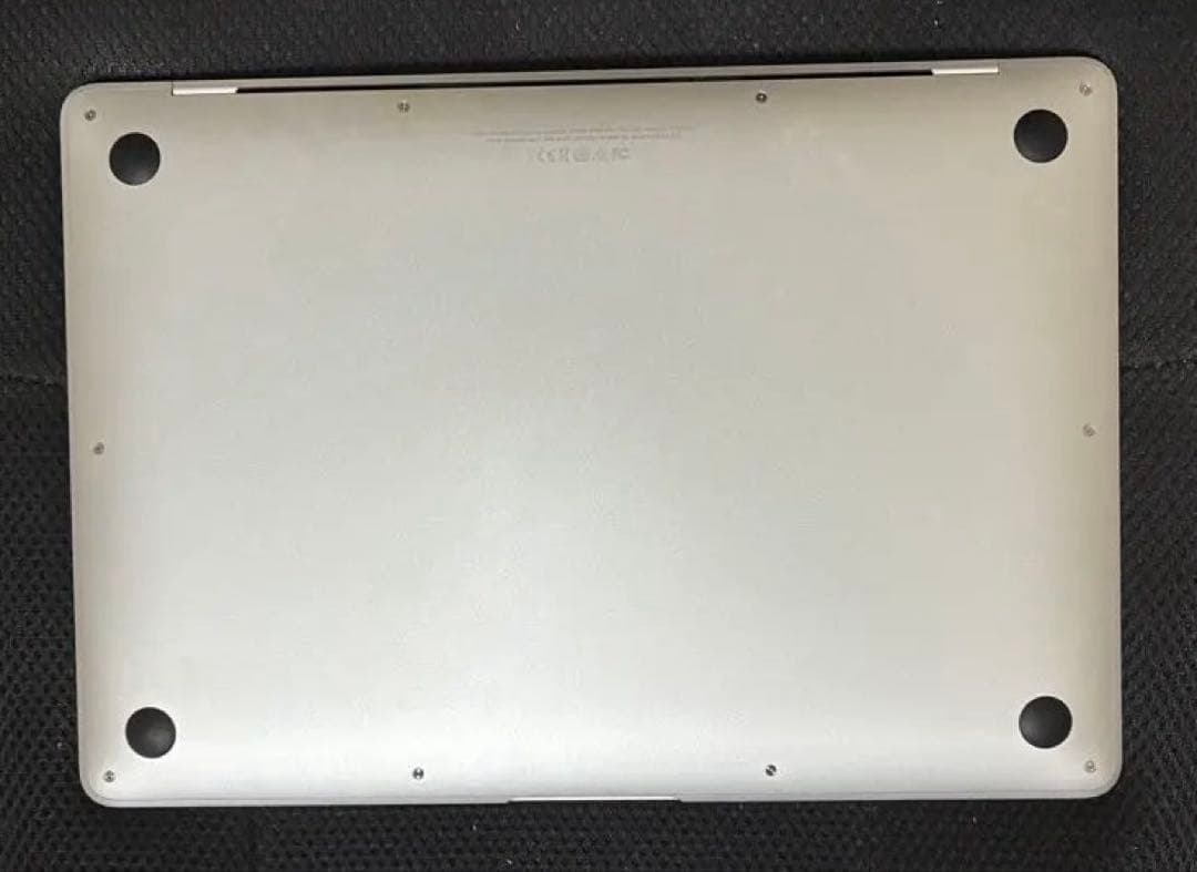MacBook Air 13インチ シルバー本体 充電器付き