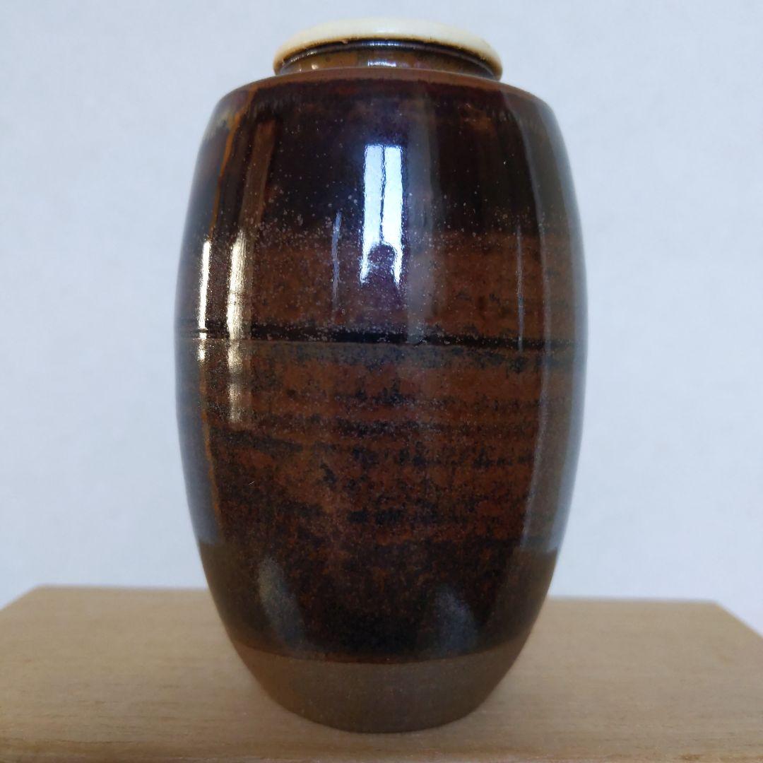 茶道具　高取焼　茶入　鬼丸雪山　作　貞家緞子　和久田丸紋　表千家　【匿名配送】