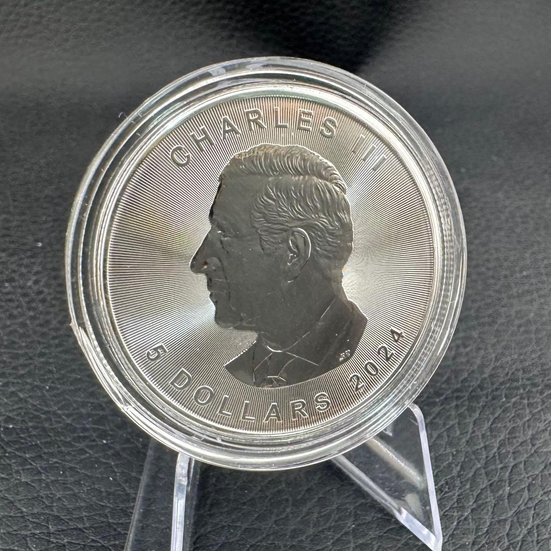 100枚限定！ メイプルリーフ 銀貨 カラー 肉食最強 ティラノサウルス 恐竜