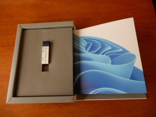 Windows 11  日本語版 [パッケージ版]