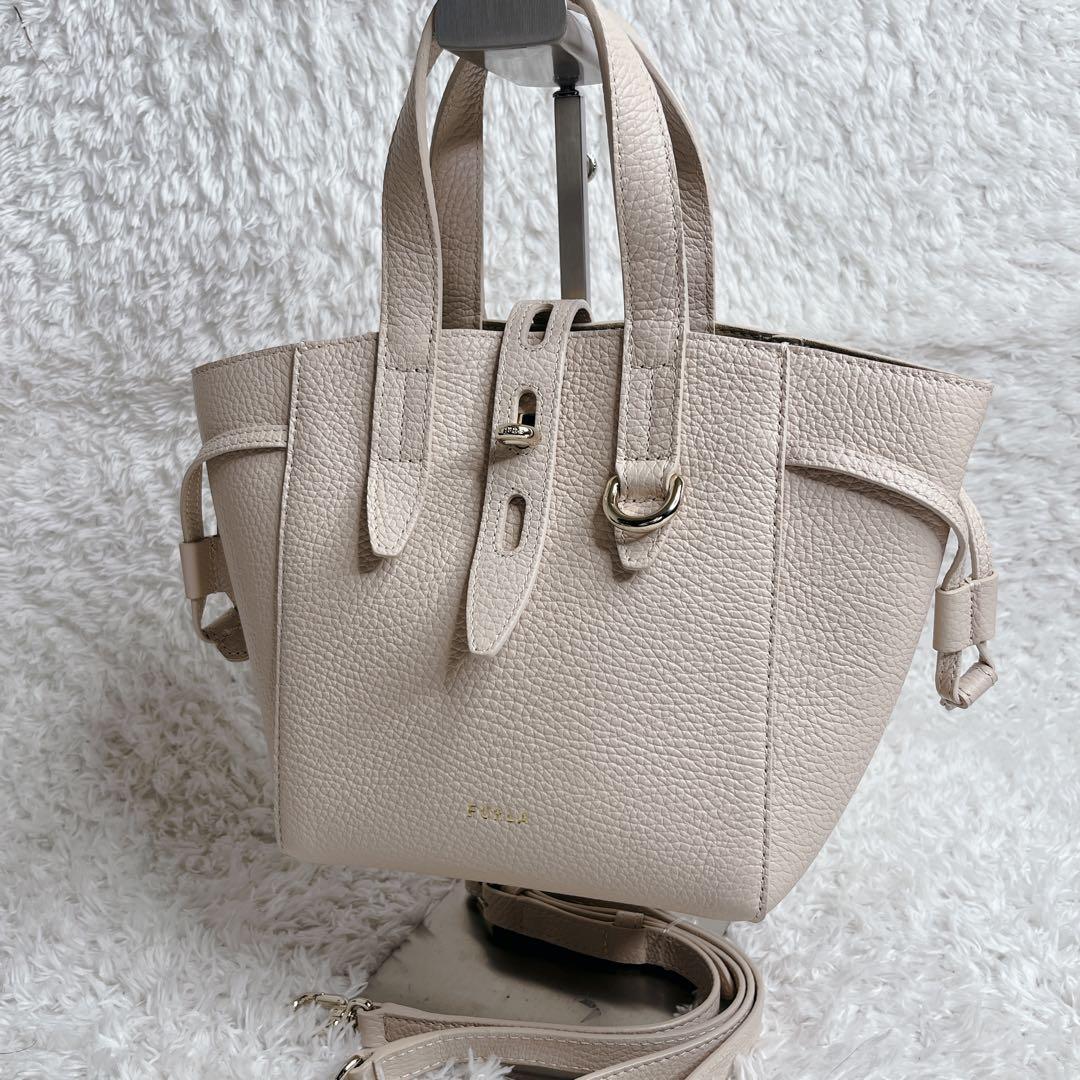 未使用級 フルラ ネット 現行 2way ベ－ジュ ハンドバッグ ミニ レザー