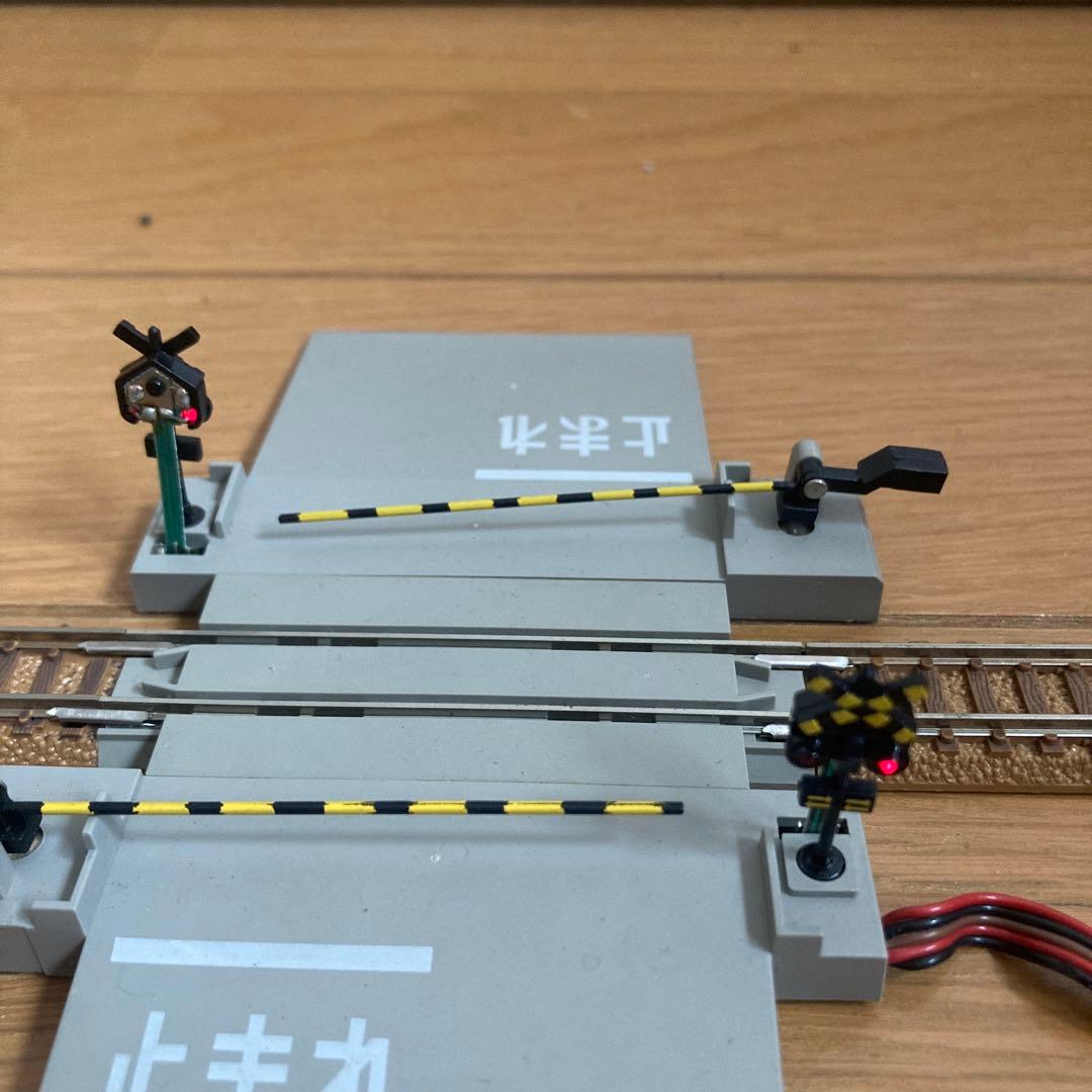 Nゲージ TOMIX 自動踏切セット(単線用)
