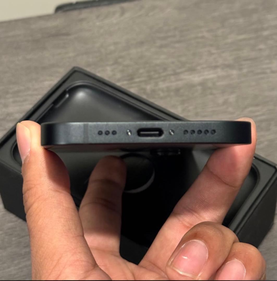 【新品同様】iPhone 16e｜128GB｜SIMフリー