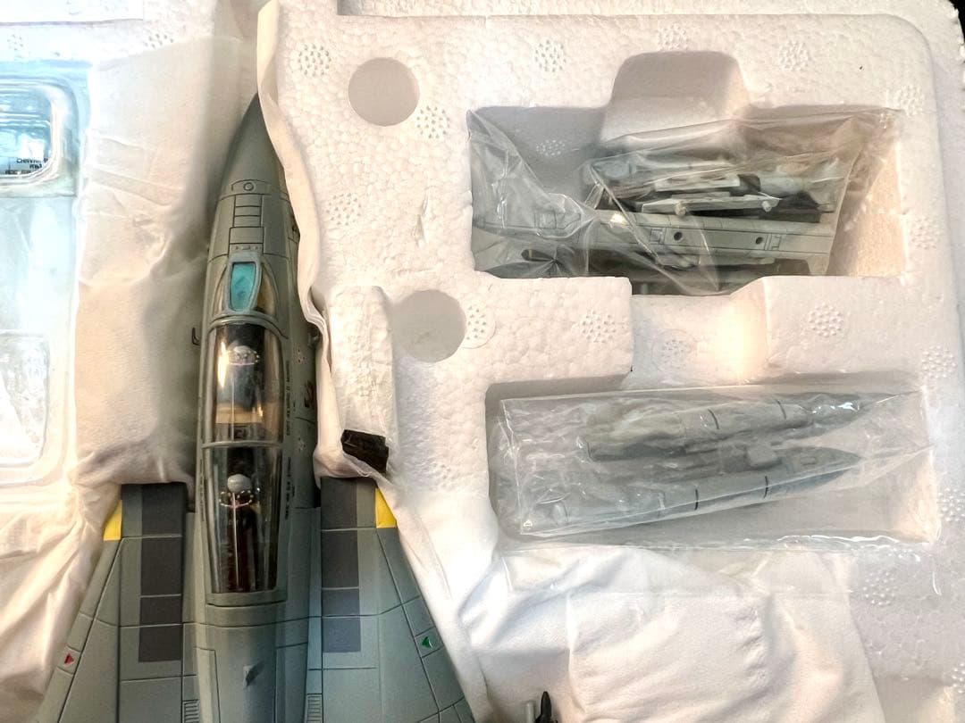 ホビーマスター 1/72 F-14A トムキャット ブラックナイツ 1999