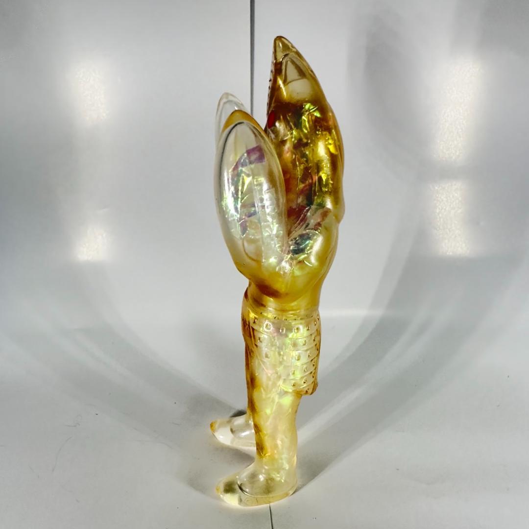 U.S.TOYS PB 2代目バルタン星人 (クリア) 墓場の画廊