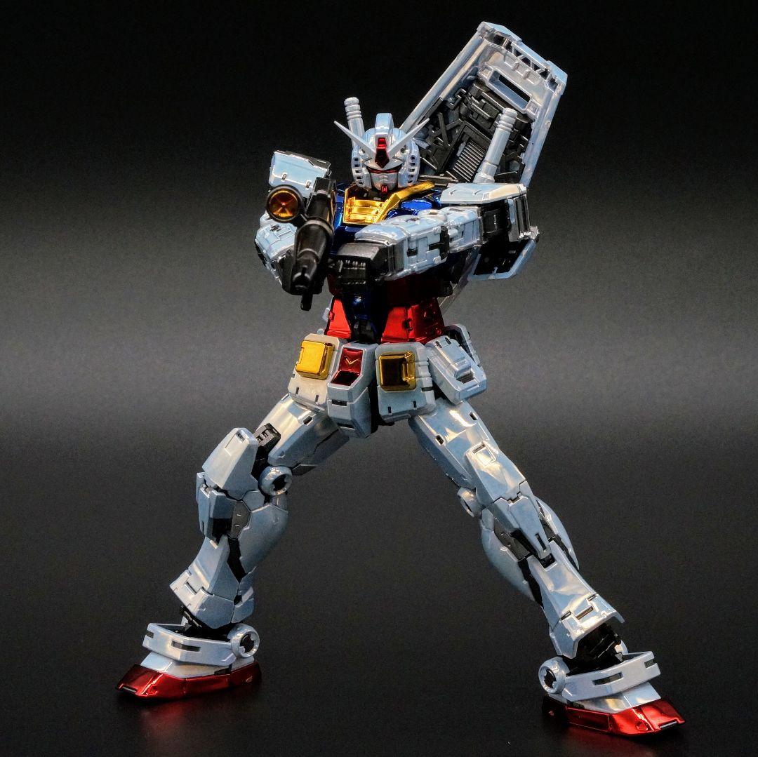 完成品【メッキ仕様】RG RX-78-2 ガンダム 2.0 GUNDAM 全塗装