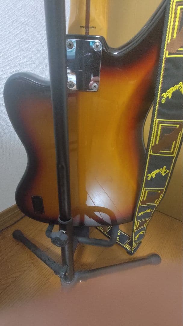 ベース fender jaguar bass