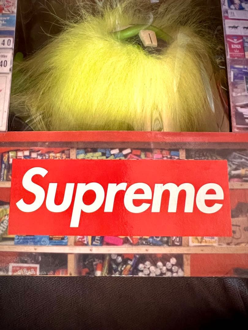 SUPREMECAMACHOMONSTERDOLLSカマチョフィギュア未開封レア