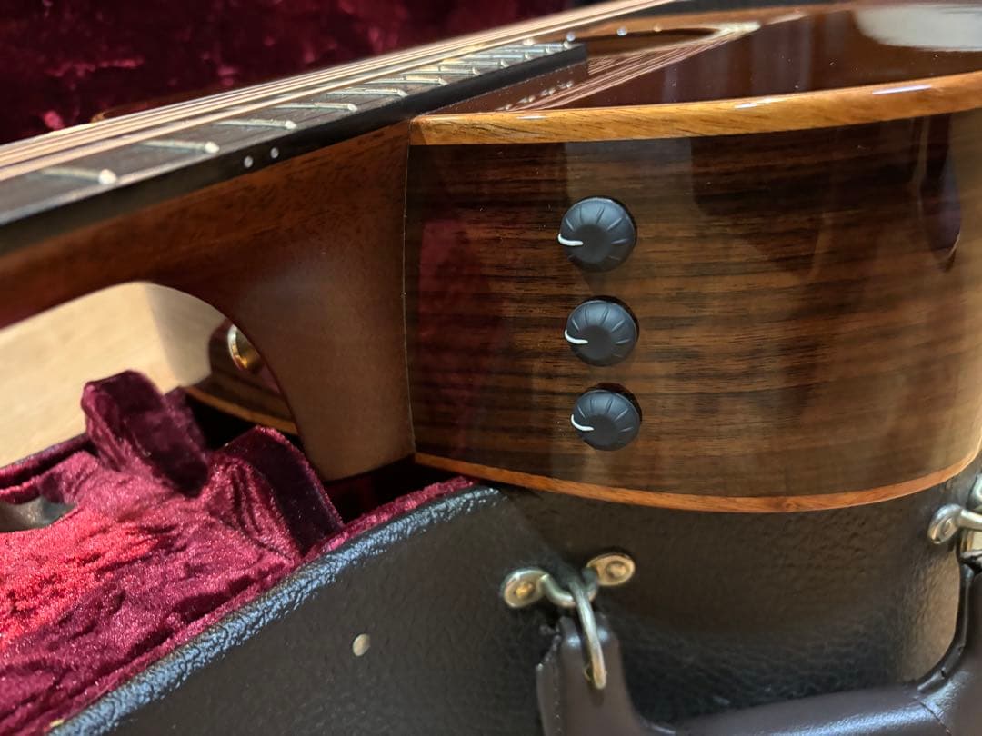 テイラー710e /ウエスタンサンバースト