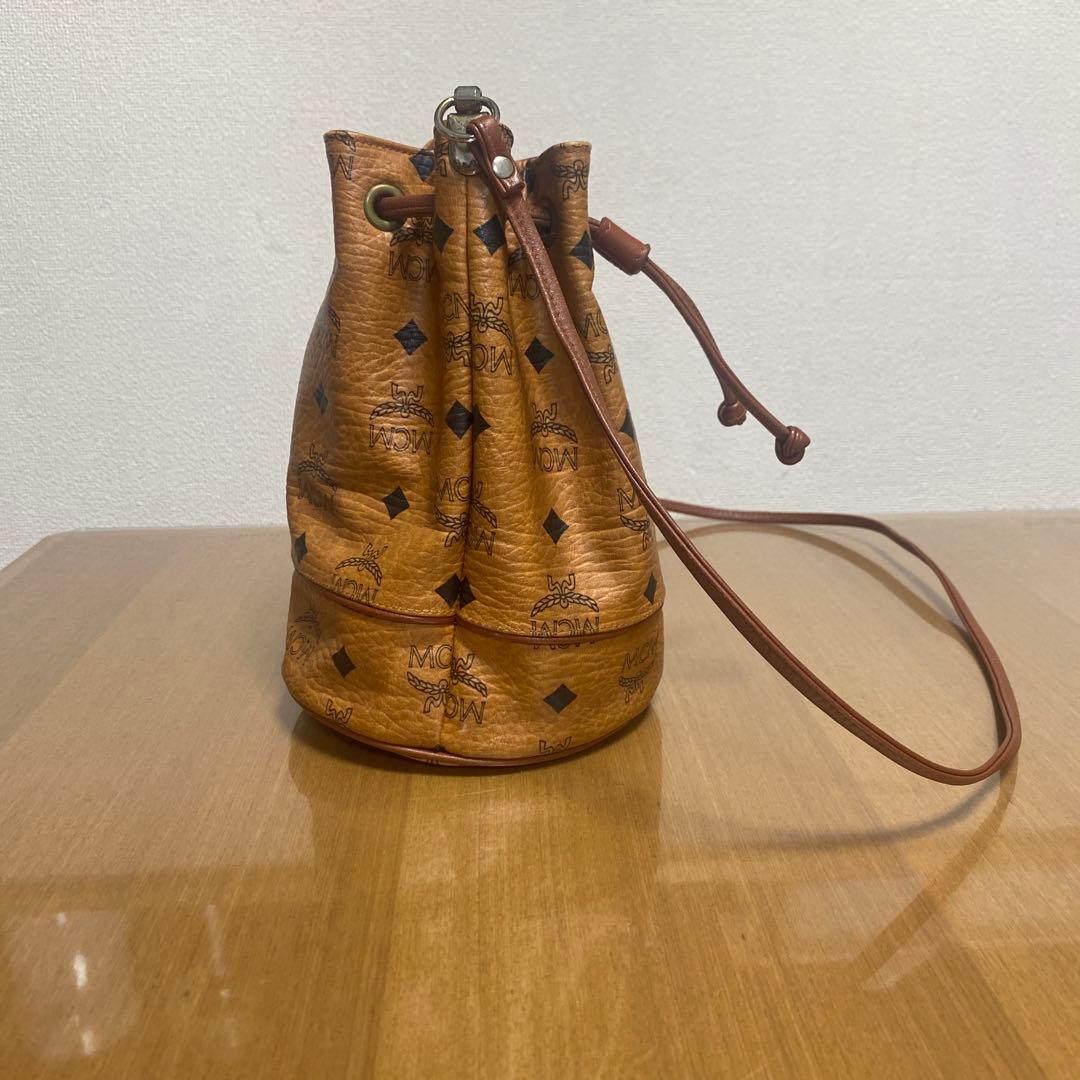 MCM ブラウンレザー 巾着型　バケツ型　ショルダーバッグ