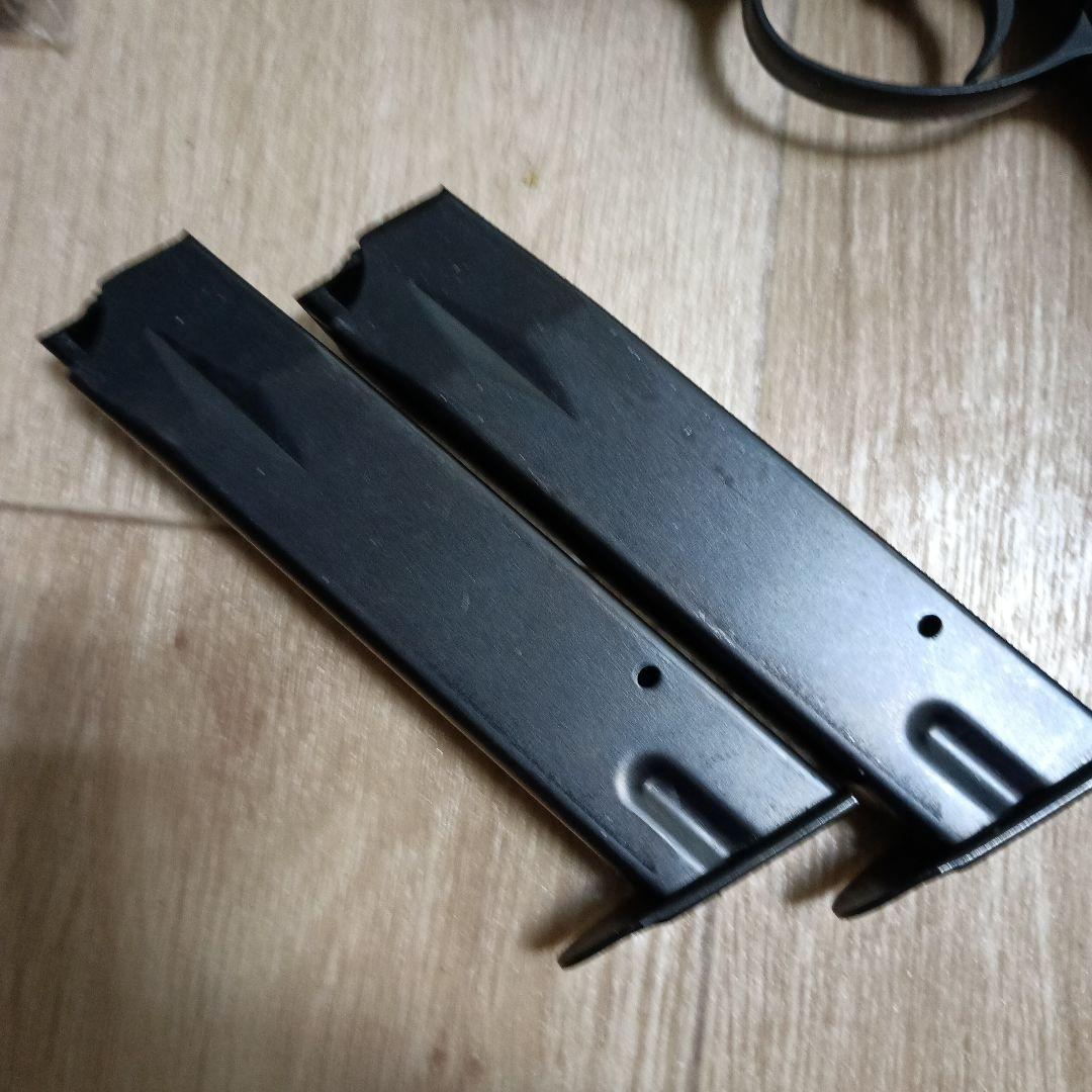 マルシン cz75 排莢式 カート式 ガスガン ガスブロ マガジン2つ 箱有り