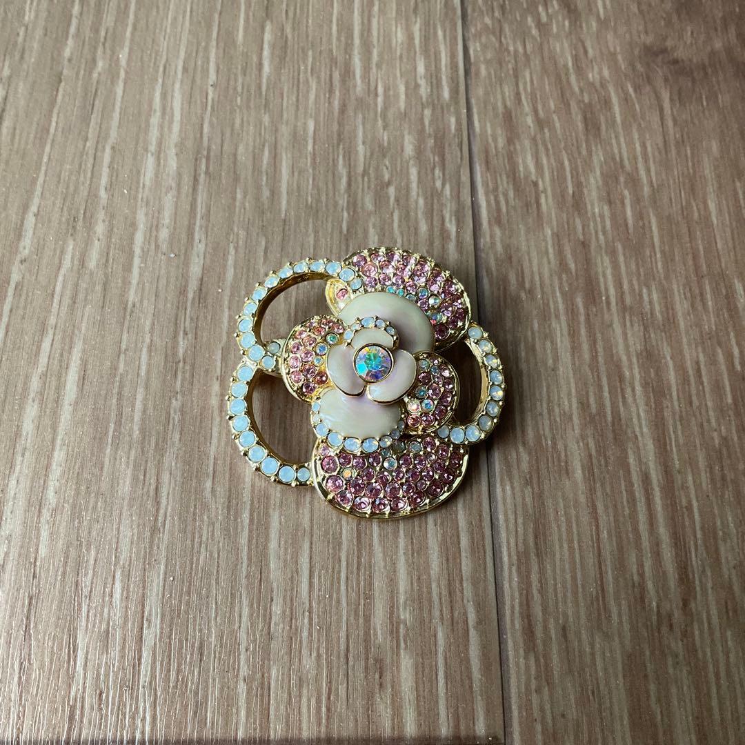 ANNA SUI アナスイ　ブローチ　薔薇　バラ　ピンク　ビジュー