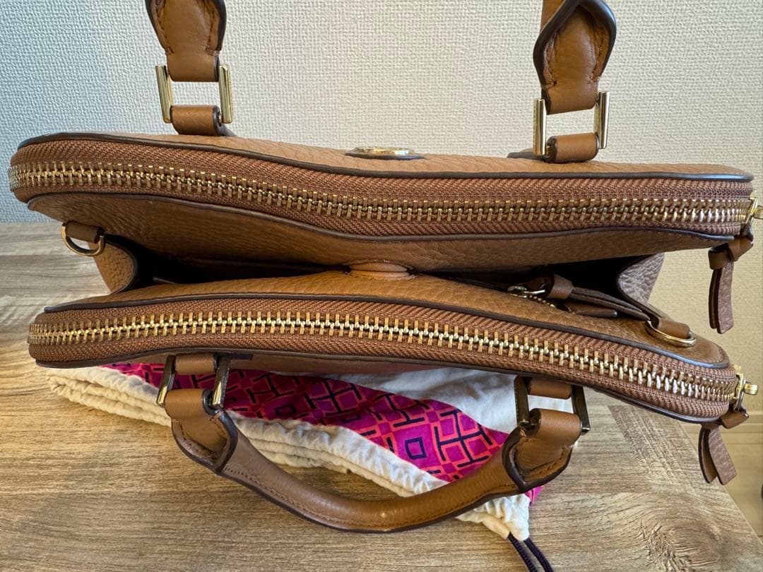 【すずらんさん専用】TORYBURCH ハンドバッグ　ショルダーバッグ