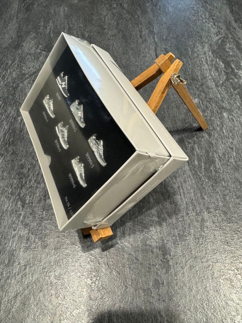 New Balance 990 ピンズ スペシャルBOX