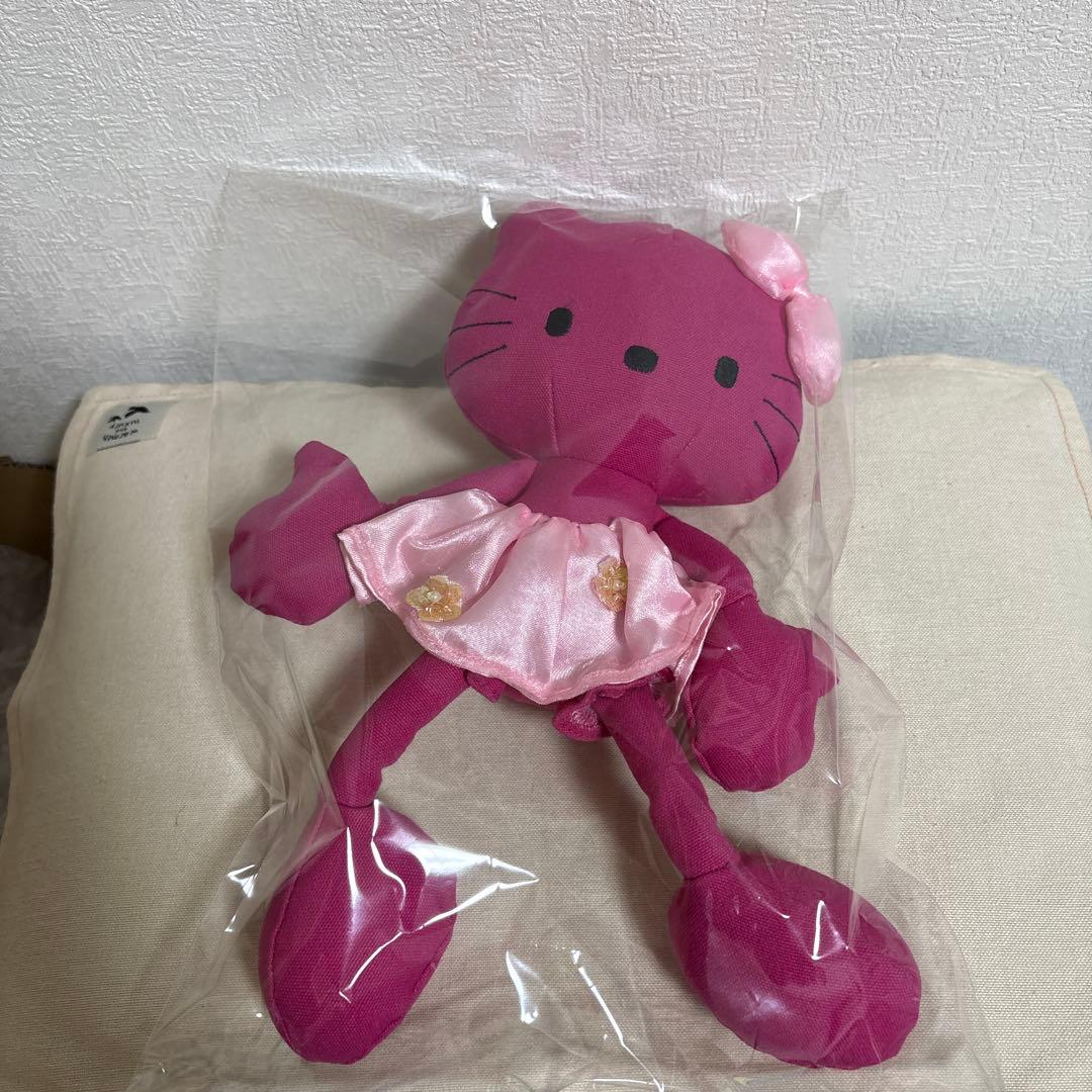 激レア デニムキティ ショッキングピンクのぬいぐるみ（М） 2000年
