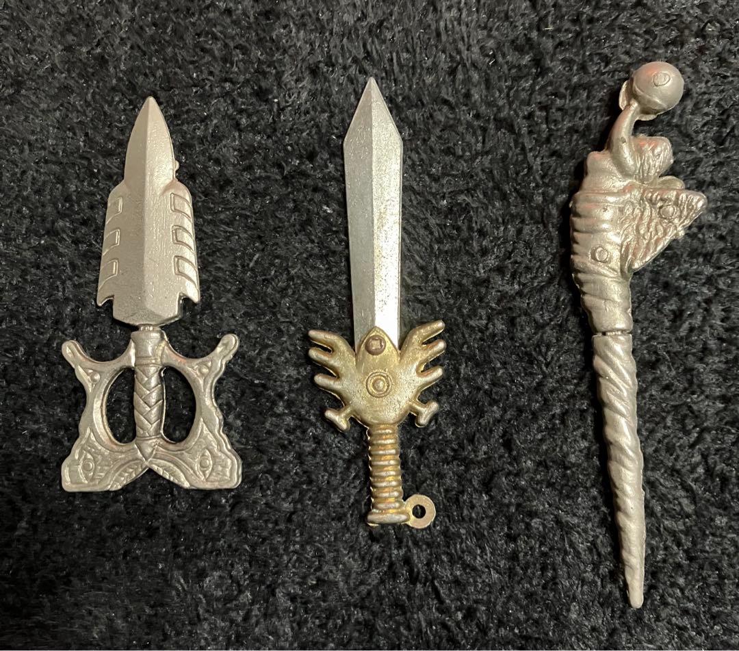 激レア 当時物 ドラクエ ガチャガチャ ロトの剣 祝福の杖 毒牙のナイフ