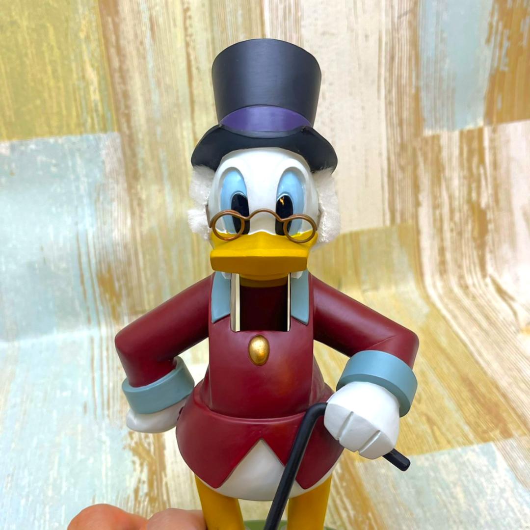スクルージ マクダック くるみ割り人形 フィギュア