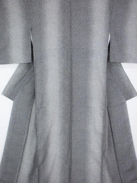 新古品！美品＊黒＆白＊たたき染め＊タテ柄＊粋＆モダン＊着物＊１６１ｃｍ＊裄６５