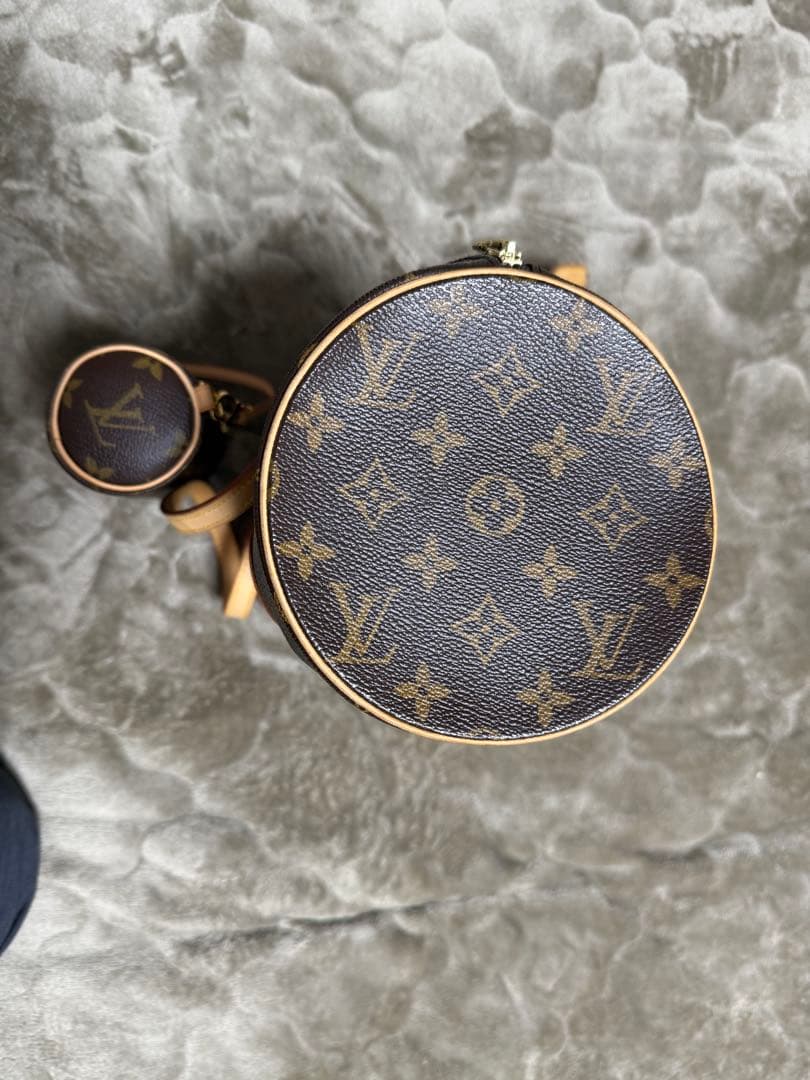 ルイヴィトン　LOUIS VUITTON パピヨン　ポーチ　　箱　ミニバッグ付き