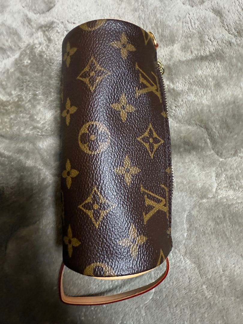 ルイヴィトン　LOUIS VUITTON パピヨン　ポーチ　　箱　ミニバッグ付き