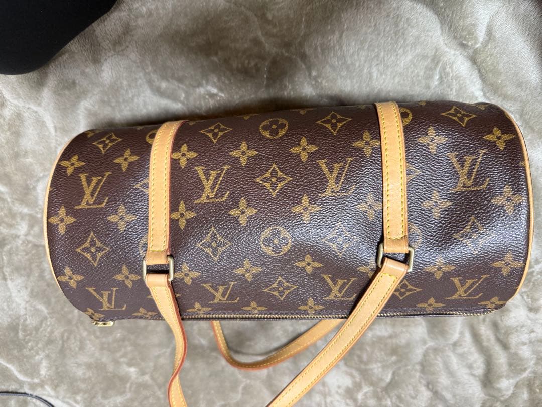 ルイヴィトン　LOUIS VUITTON パピヨン　ポーチ　　箱　ミニバッグ付き