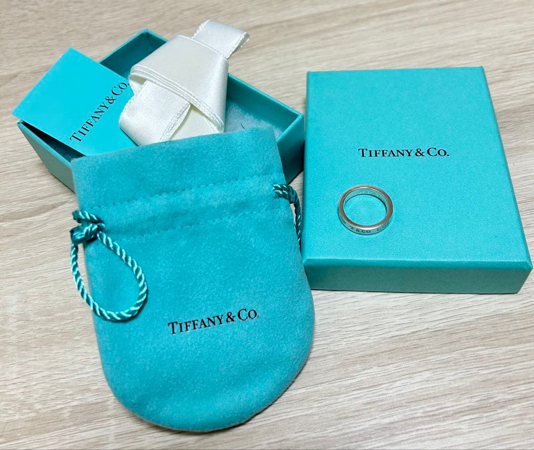 【TIFFANY&CO.】ナローリング シルバー 8号