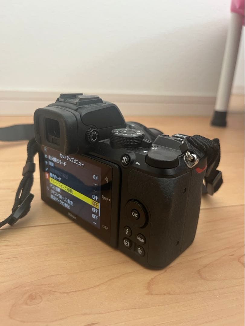 Nikon Z 50 ダブルズームキットメモリーカード付き