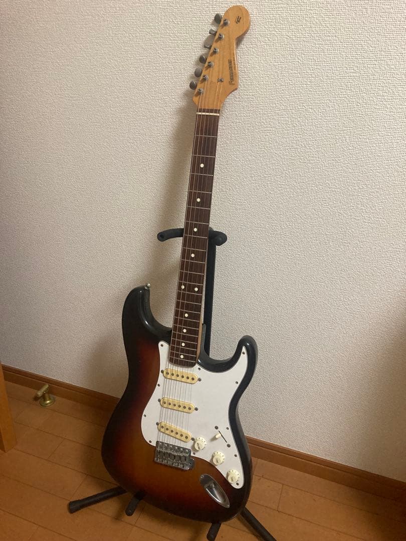 ギター FERNANDES RST (R8?) The Revival