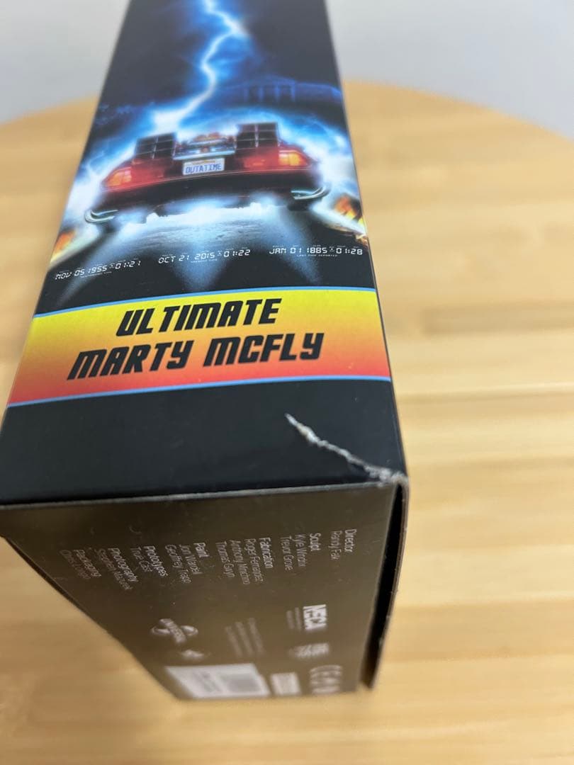 NECAバックトゥザフューチャー マーティー マクフライ フィギュア