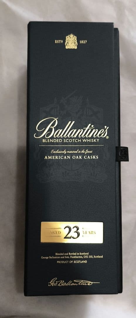 Ballantine's 23年 ブレンデッドスコッチウイスキー 700ml