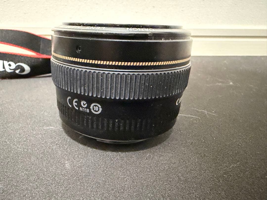 美品　Canon EOS Kiss X7 ダブルレンズセット50mm F1.8付