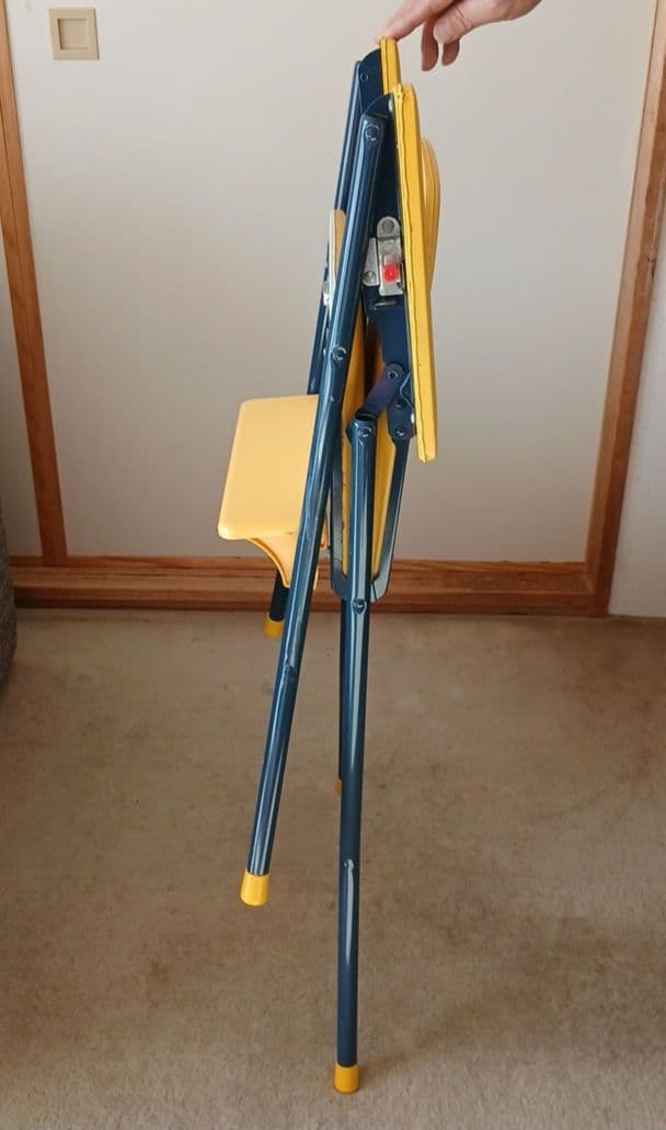 ベビーチェア 子供椅子 ハイチェア 家具 ビニール 黄色 ポップ 昭和 レトロ