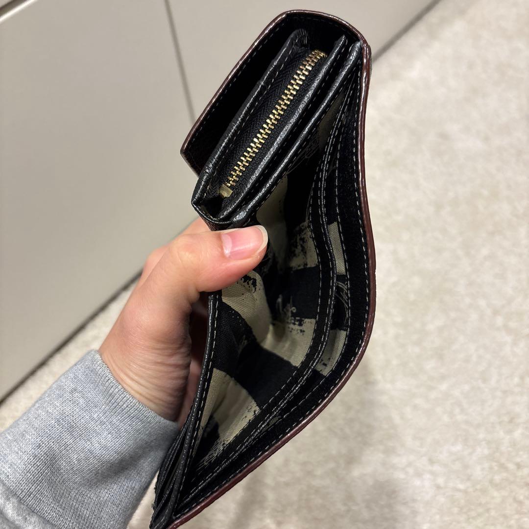 Vivienne Westwood ブラック二つ折り財布