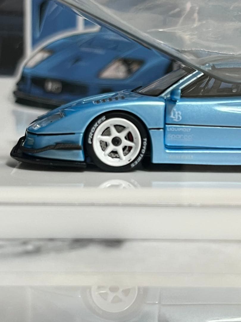 デーモンキングオート　LBWK フェラーリＦ４０.ガルウイング