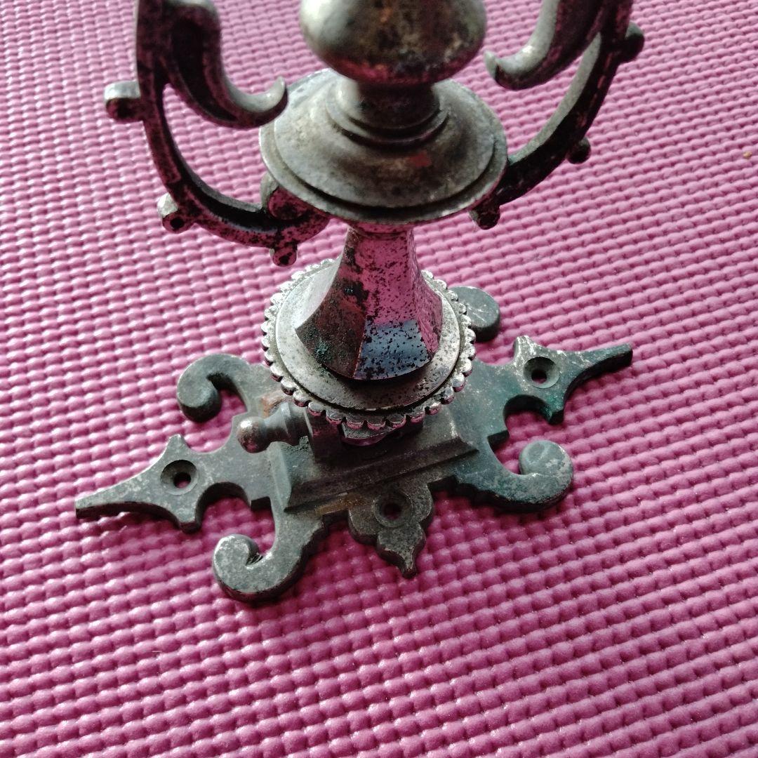 アンティーク金属製キャンドルホルダー2個セット