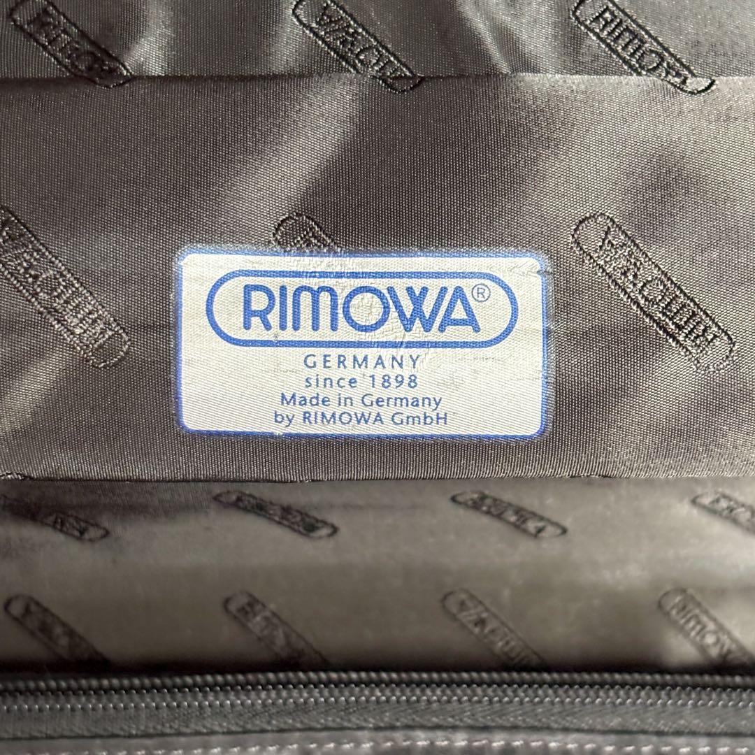 リモワ トパーズ 4輪 キャリーケース チタン 64L 大容量