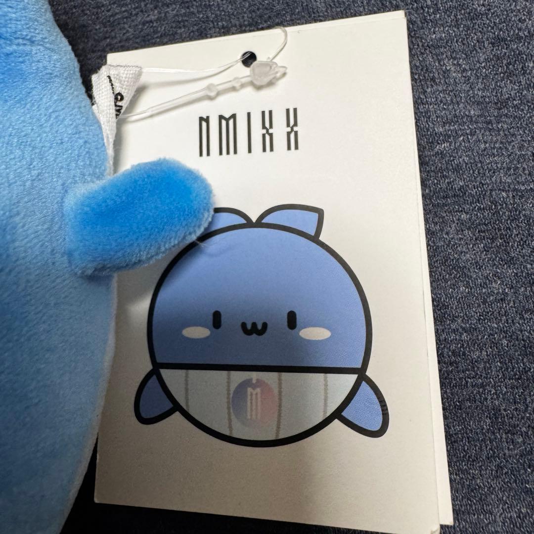 NMIXX エンミックス クジラ キーホルダー ぬいぐるみ