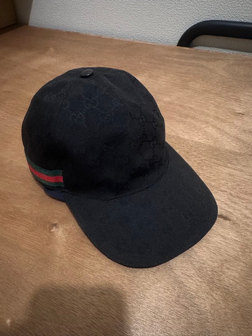 Gucci ブラック GGパターン キャップ
