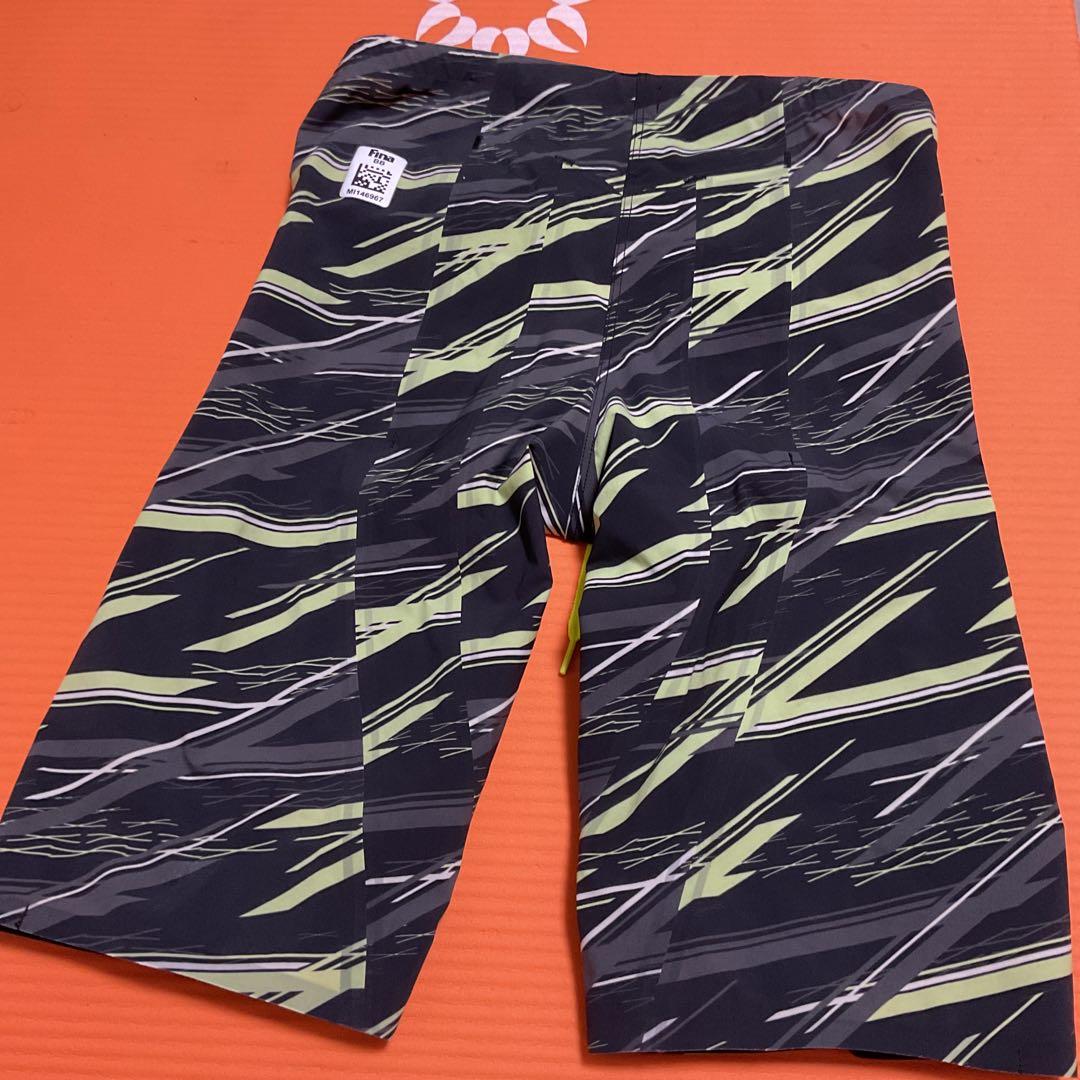 Mizuno 競泳水着 ブラック/グリーン イトマンゴールド