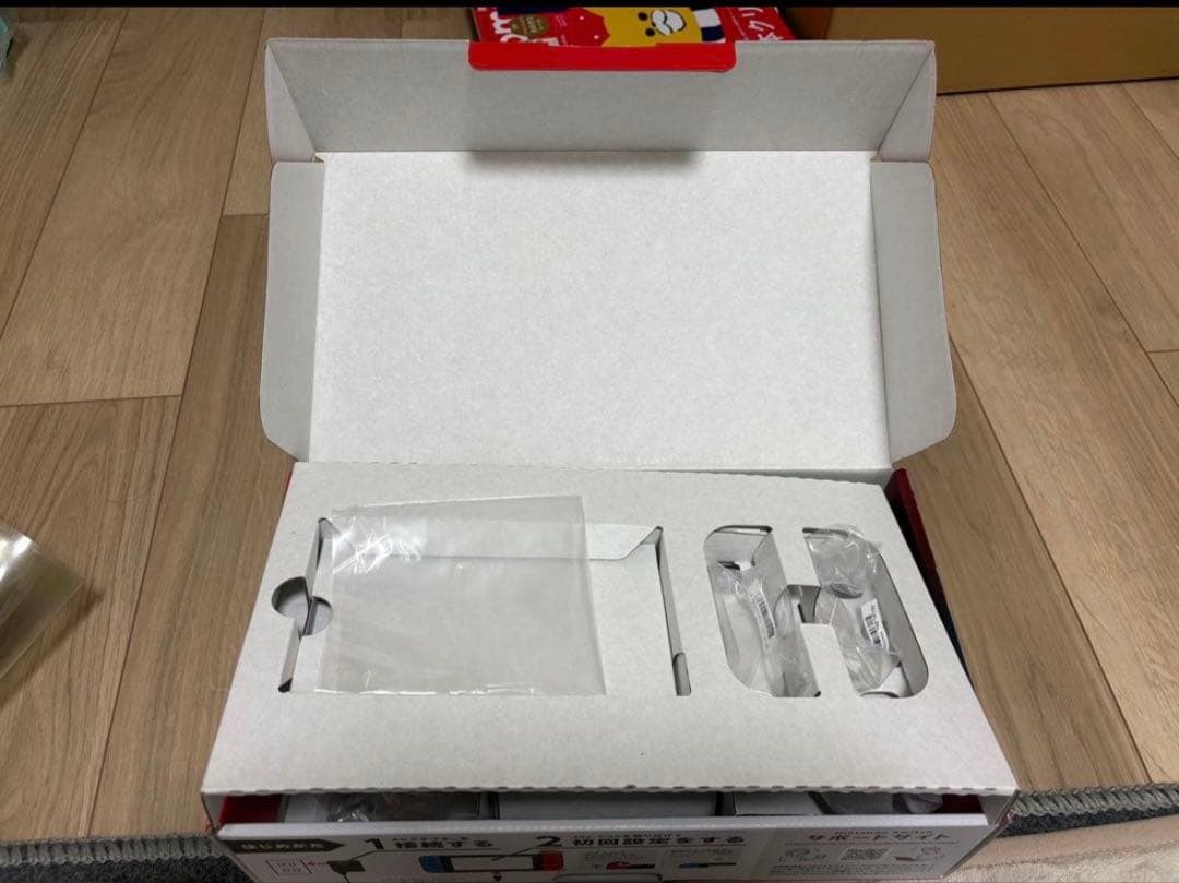 Nintendo Switch 本体 赤/青 付属品揃ってます