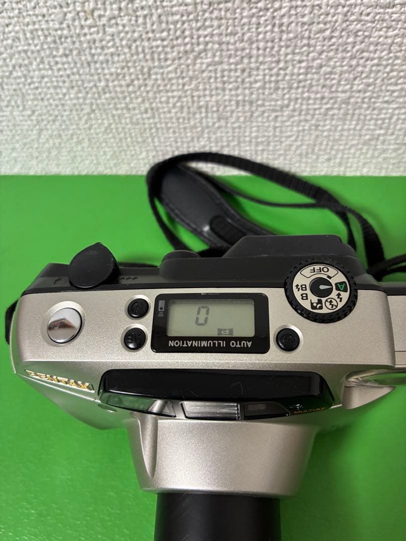 vampireとなります。 コンパクトフィルムカメラ ESPIO 160