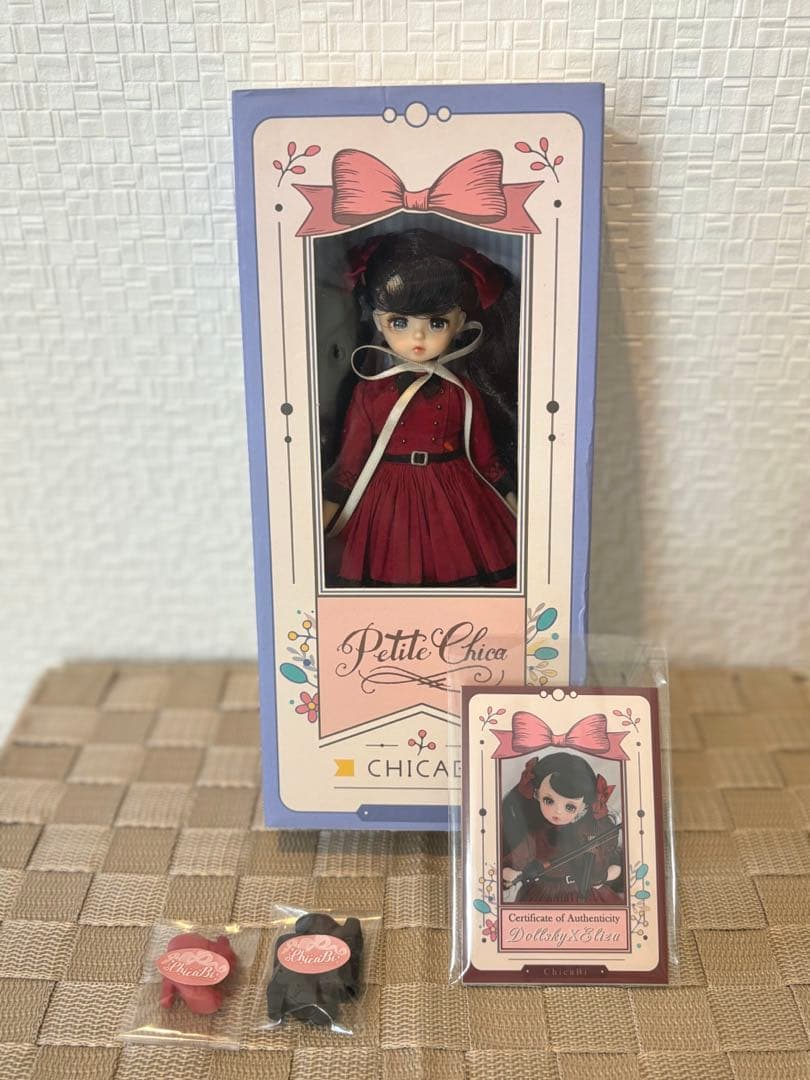Chicabi doll プチチカ　ソフビ　1/6 ドール