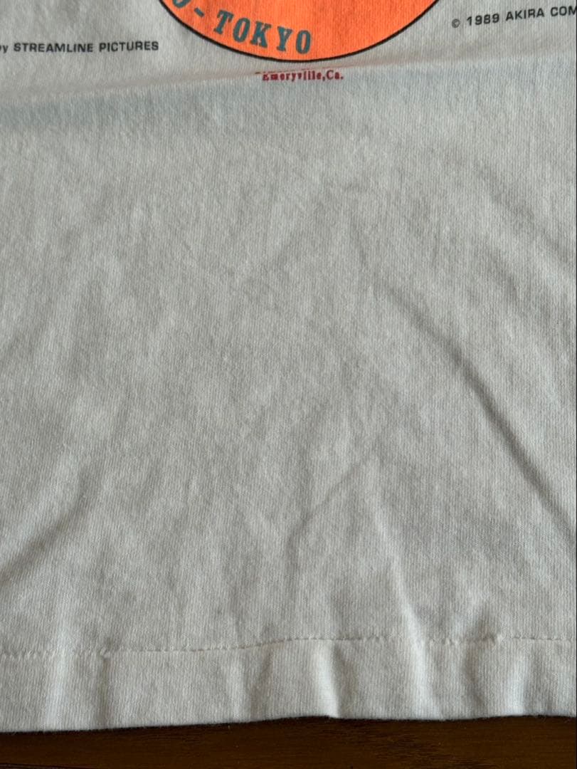 AKIRA Tシャツ L.ホワイト.フルーツタグ.1980.コピーライト.当時物
