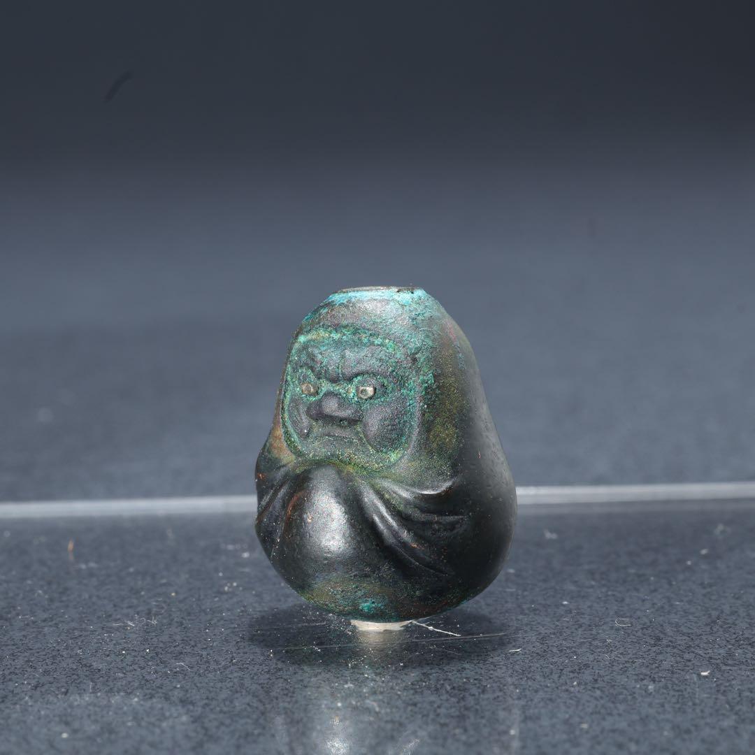 緒締め玉　達磨　提げもの　金属　黒　金工　R1642