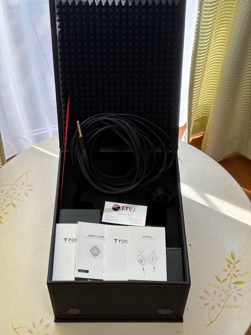 Focal Utopiaフォーカル ヘッドホン