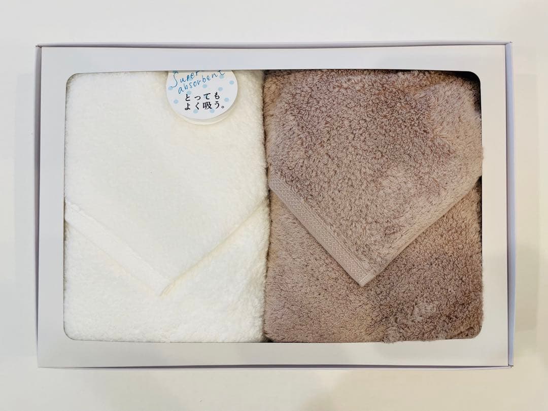 【箱付き新品未使用】UCHINO　ウチノ　とってもよく吸うバスタオル　白ベージュ