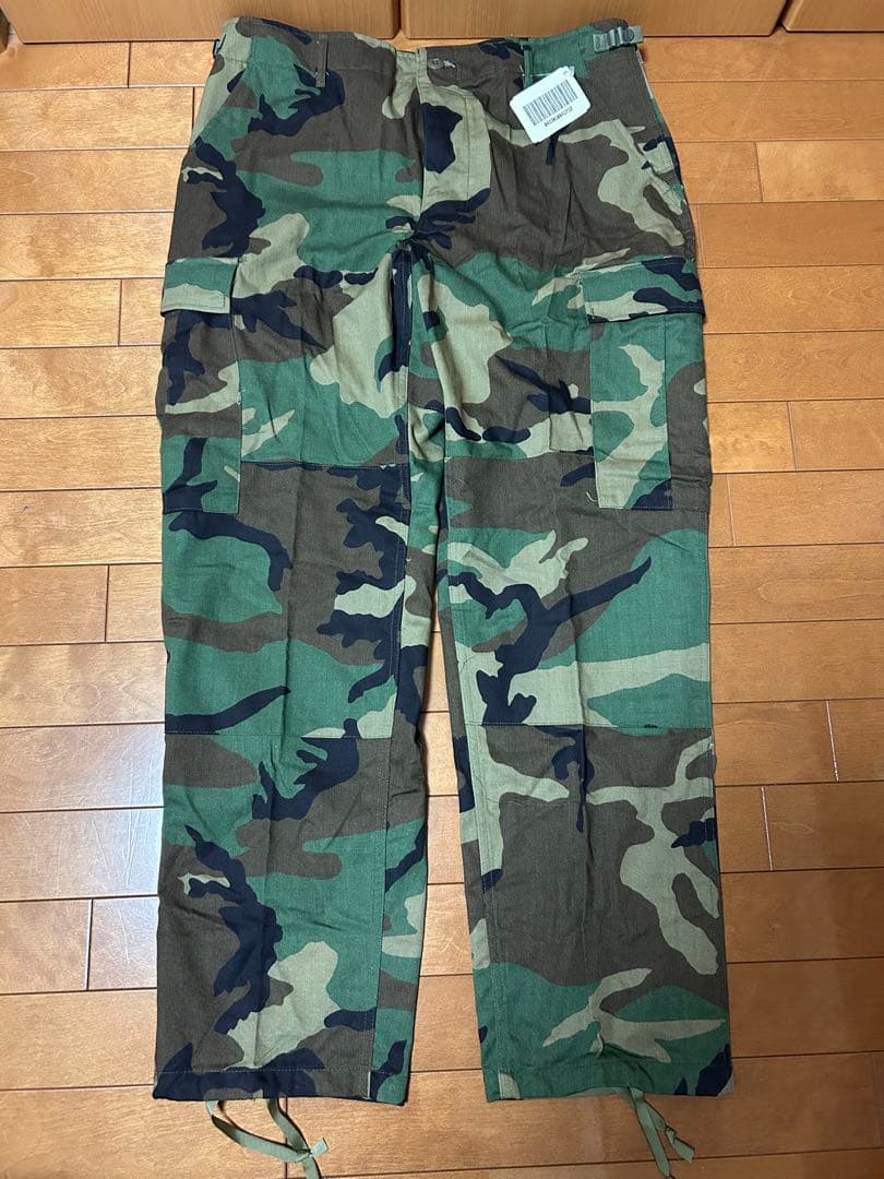未使用　米軍　アメリカ軍　迷彩パンツ　軍パン8415-01-084-1712